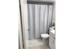 17530 NW 68th Ave APT C1011, Hialeah, FL 33015, Sold 06/09/18