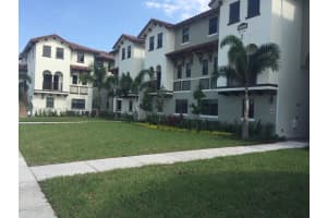 10620 NW 88th St, Doral, FL 33178, Sold 09/29/17
