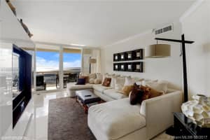 4775 Collins Ave, Miami Beach, FL 33140, Sold 10/19/17