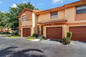 1079 SW 112th Terrace, Pembroke Pines, FL 33025, Sold 09/29/17