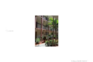 5460 W 21st Ct, Hialeah, FL 33016, Sold 11/22/17