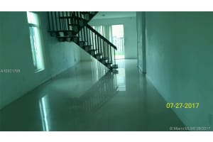 5753 NW 112th Pl, Doral, FL 33178, Sold 08/30/17