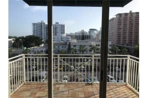2642 Collins Ave, Miami Beach, FL 33140, Sold 10/17/17