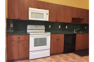 8521 NW 138th Terrace, Hialeah, FL 33016, Sold 09/15/17