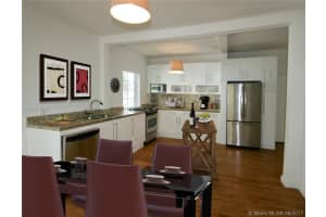 727 14th Pl, Miami Beach, FL 33139, Sold 11/21/17
