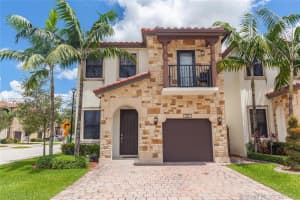 7031 NW 103rd Ct, Doral, FL 33178, Sold 05/22/18