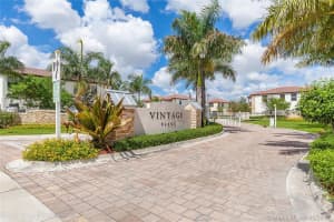 7031 NW 103rd Ct, Doral, FL 33178, Sold 05/22/18