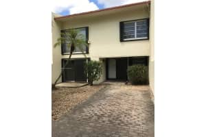 7968 SW 105th Pl, Miami, FL 33173, Sold 10/11/17