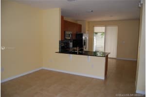 14938 SW 41st Ln, Miami, FL 33185, Sold 10/31/17
