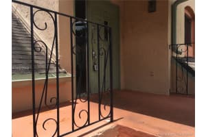 8250 NW 191st St, Hialeah, FL 33015, Sold 11/14/17