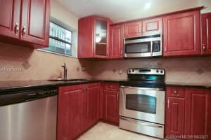 4205 N University Dr, Sunrise, FL 33351, Sold 09/26/17