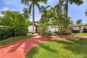 7531 Miami View Dr, North Bay Village, FL 33141, Sold 12/29/17