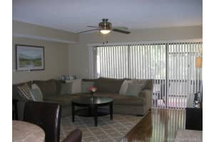 4330 SW 70th Terrace, Davie, FL 33314, Sold 09/29/17