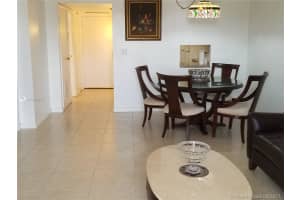 20500 W Country Club Dr, Miami, FL 33180, Sold 11/02/17