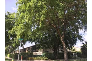 170 SE 7th St, Deerfield Beach, FL 33441, Sold 11/03/17