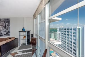 1228 West Ave, Miami Beach, FL 33139, Sold 11/27/17