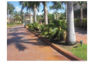 6045 NW 186th St, Hialeah, FL 33015, Sold 01/31/18