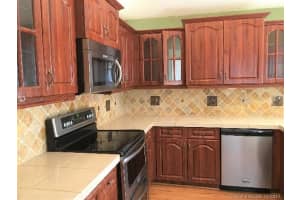 438 SW 204th Ave, Pembroke Pines, FL 33029, Sold 11/07/17