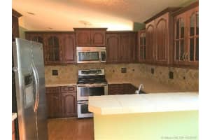 438 SW 204th Ave, Pembroke Pines, FL 33029, Sold 11/07/17