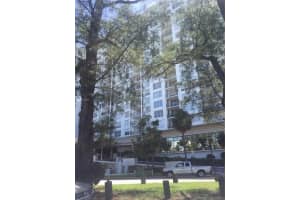 4101 Pine Tree Dr, Miami Beach, FL 33140, Sold 11/02/17