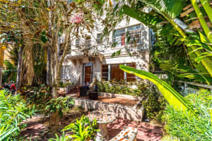1320 Drexel Ave, Miami Beach, FL 33139, Sold 10/30/17