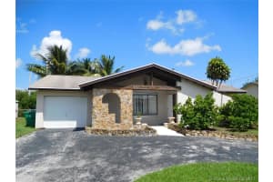 4412 SW 37th Ave, Fort Lauderdale, FL 33312, Sold 09/29/17