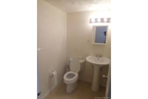 15225 NE 6th Ave APT B103, Miami, FL 33162, Sold 10/30/17