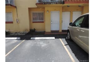 950 SW 104th Ct, Miami, FL 33174, Sold 10/27/17