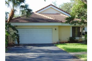 9701 NW 18th Ct, Plantation, FL 33322, Sold 03/02/18