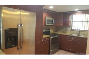 220 NW 87th Ave APT K211, Miami, FL 33172, Sold 11/01/17