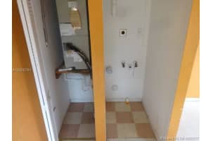 340 NW 84th Terrace, Miami, FL 33150, Sold 09/29/17