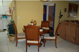 17530 NW 68th Ave APT C1008, Hialeah, FL 33015, Sold 11/03/17
