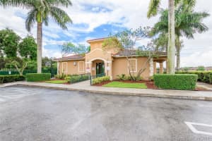 818 SW 148th Pl, Miami, FL 33194, Sold 11/15/17