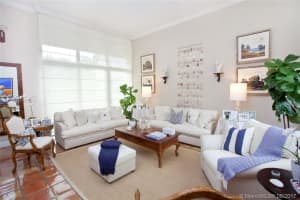 257 E Enid Dr, Key Biscayne, FL 33149, Sold 01/19/18