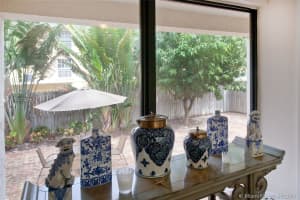 257 E Enid Dr, Key Biscayne, FL 33149, Sold 01/19/18