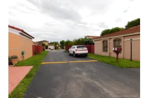607 SW 88th Pl E, Miami, FL 33174, Sold 10/16/17