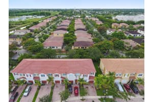 372 NE 21st Ave, Homestead, FL 33033, Sold 10/26/17