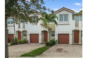 372 NE 21st Ave, Homestead, FL 33033, Sold 10/26/17