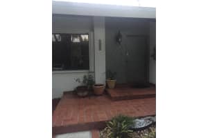 8261 SW 157th Ave, Miami, FL 33193, Sold 10/20/17