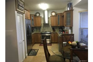 18861 NW 84th Ave, Hialeah, FL 33015, Sold 12/04/17