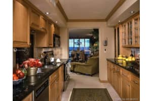 600 Grapetree Dr APT 5GS, Key Biscayne, FL 33149, Sold 08/20/18