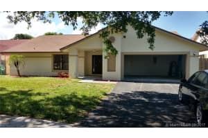 9810 Forest Dr, Miramar, FL 33025, Sold 11/10/17