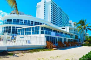 5445 Collins Ave, Miami Beach, FL 33140, Sold 09/27/17