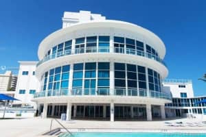 5445 Collins Ave, Miami Beach, FL 33140, Sold 09/27/17