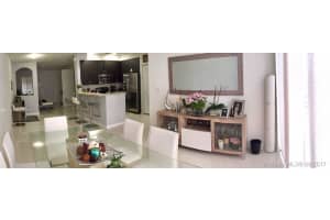 7104 SW 166th Pl, Miami, FL 33193, Sold 10/30/17