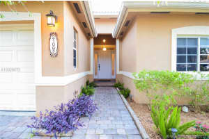 21092 SW 91st Ct, Cutler Bay, FL 33189, Sold 10/30/17