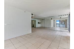 7751 NE Bayshore Ct #2d, Miami, FL 33138, Sold 11/13/17