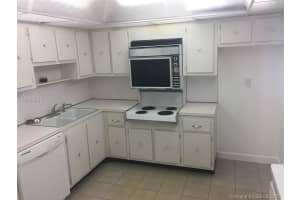2860 S Ocean Blvd, Palm Beach, FL 33480, Sold 10/30/17