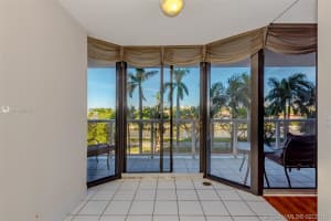 3598 Yacht Club Dr, Aventura, FL 33180, Sold 06/08/18