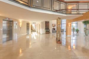 400 Leslie Dr, Hallandale Beach, FL 33009, Sold 10/02/17